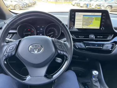 Foto van Toyota C-HR
