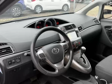 Foto van Toyota Verso