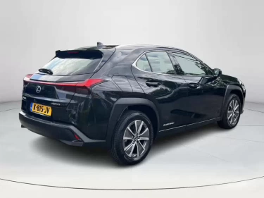 Foto van Lexus UX