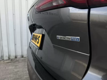 Foto van Mazda CX-60