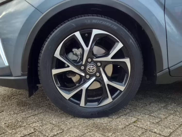 Foto van Toyota C-HR