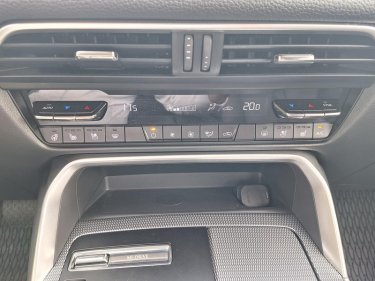 Foto van Mazda CX-60