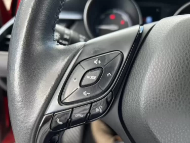 Foto van Toyota C-HR